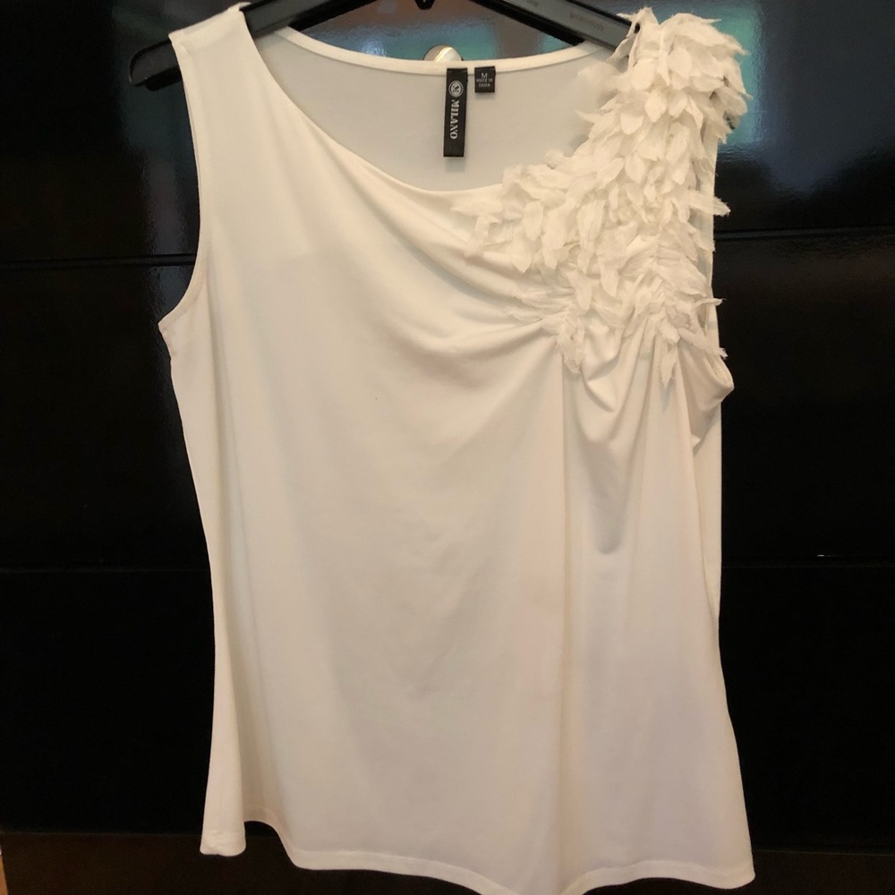 Sleeveless Top with Feathery Embellishments on Left Shoulder/Front